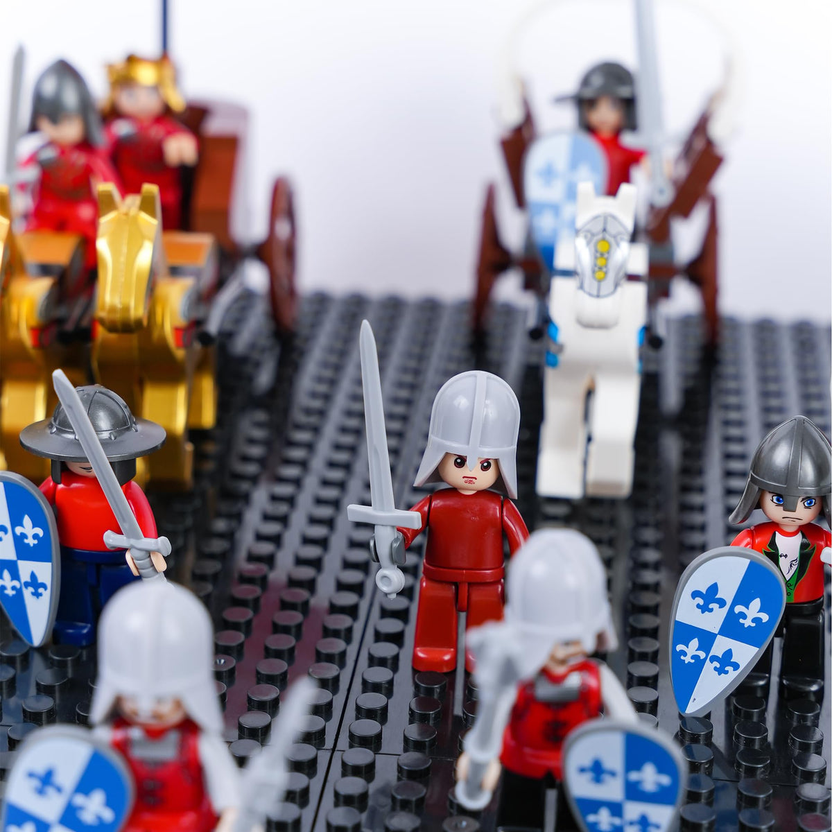 Medieval War Chariot Building Block Set with 12 Minifigures X751