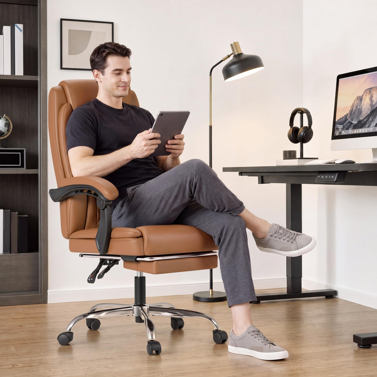 Brown Leather Ergonomic High Back Office Chair with Footrest F41517